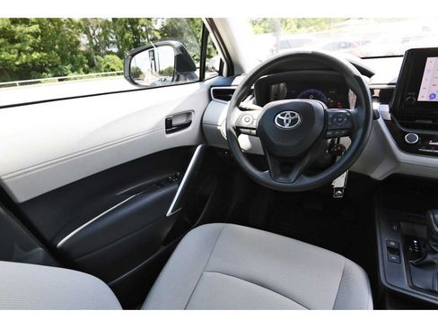 Used 2026 Toyota Corolla Cross L FWD image 6