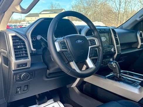Used 2019 Ford F150 Lariat w/ Equipment Group 502A Luxury image 15