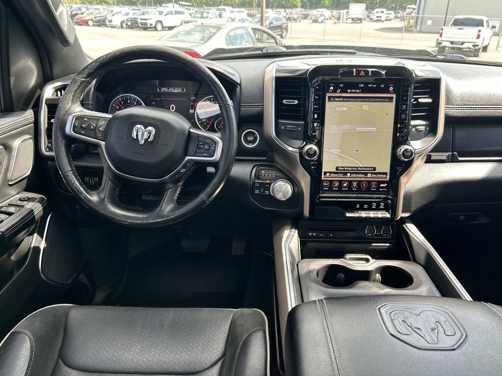 Used 2019 RAM 1500 Laramie AWD/4WD image 27