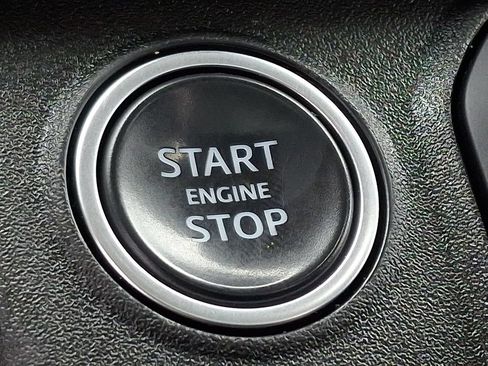 Used 2022 Land Rover Defender 110 S AWD/4WD image 25