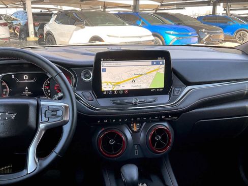 Certified 2025 Chevrolet Blazer RS image 8