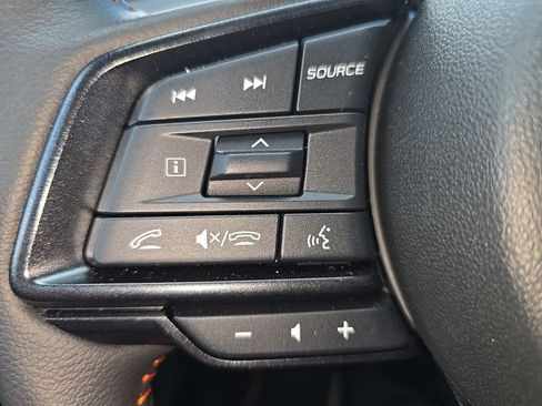 Certified 2025 Subaru Crosstrek 2.5i Limited w/ Crosstrek Mirror Package image 23