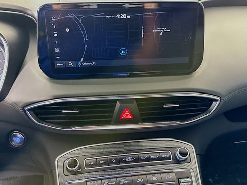 Used 2023 Hyundai Santa Fe SEL FWD image 18