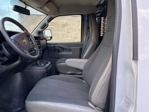 Certified 2023 Chevrolet Express 2500 w/ Driver Convenience Package image 14