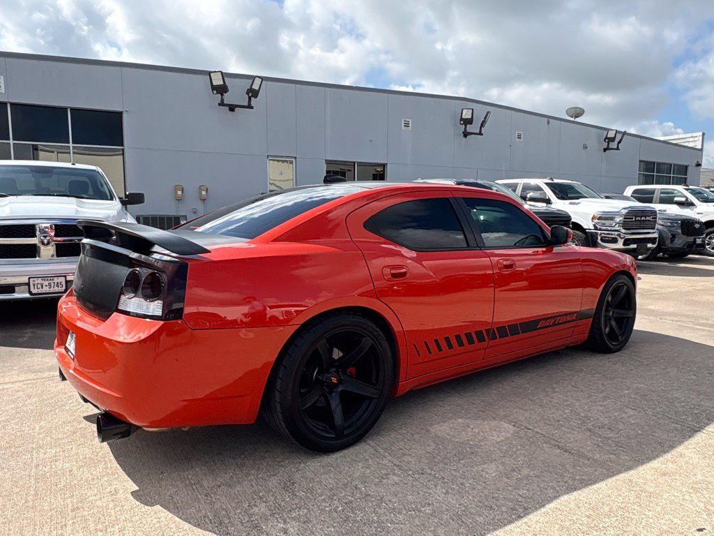 Used 2008 Dodge Charger R/T RWD image 2