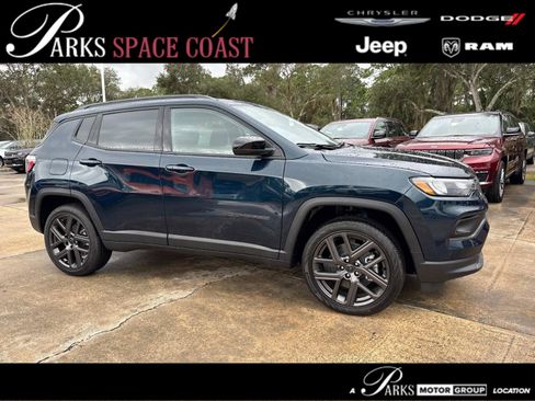 New 2026 Jeep Compass Latitude AWD/4WD image 1
