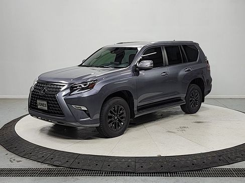 Used 2023 Lexus GX 460 Premium w/ Premium Package AWD/4WD image 3