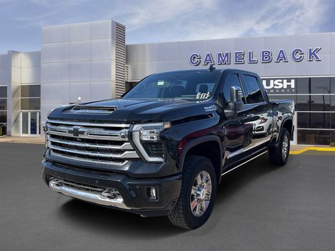 Used 2026 Chevrolet Silverado 2500 High Country w/ High Country Premium Package AWD/4WD image 13