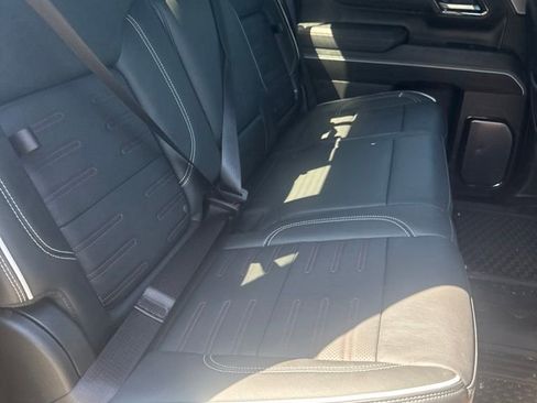 Used 2023 GMC Sierra 1500 AT4X AWD/4WD image 9