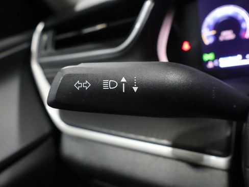 Used 2023 Jeep Grand Cherokee L Laredo image 36