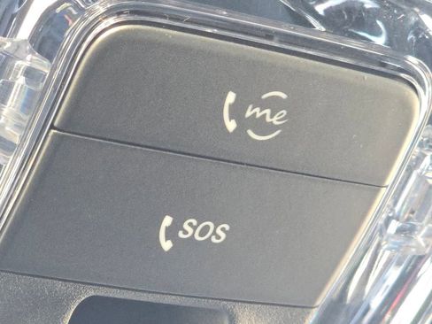 New 2026 Mercedes-Benz GLB 250 4MATIC image 9