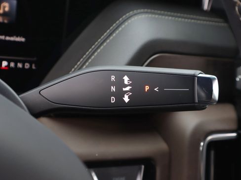 Used 2025 GMC Yukon XL Denali Ultimate image 23