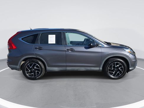 Used 2016 Honda CR-V SE image 4