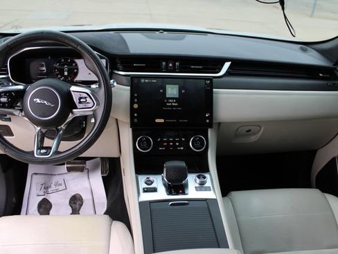 Used 2022 Jaguar F-PACE SVR AWD/4WD image 28