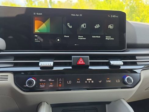 New 2026 Kia Sportage EX FWD image 12