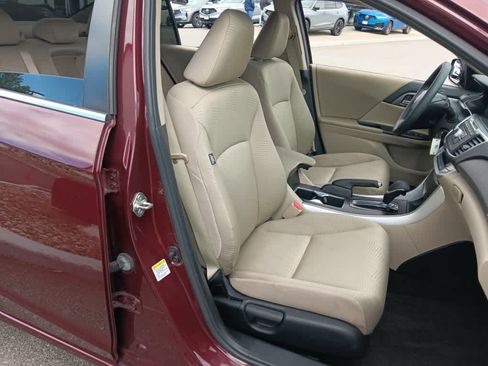 Used 2015 Honda Accord LX image 16