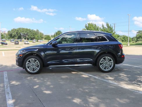 Used 2018 Audi Q5 Prestige w/ Prestige Package AWD/4WD image 4