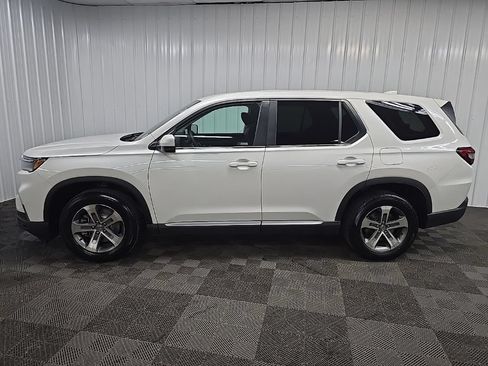 Used 2023 Honda Pilot EX-L image 5