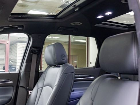 Used 2024 Buick Enclave Essence w/ Experience Buick Package image 19