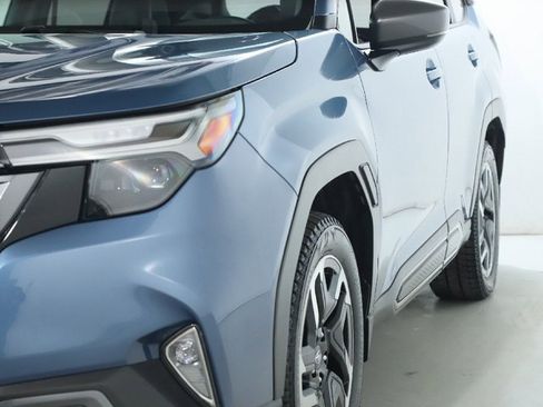 Certified 2025 Subaru Forester Limited w/ Popular Package #1 image 4