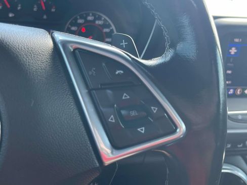 Used 2022 Chevrolet Camaro LT RWD image 30