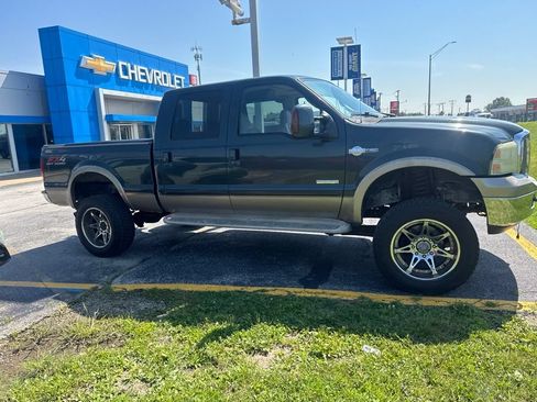 Used 2005 Ford F250 4x4 Crew Cab Super Duty image 4