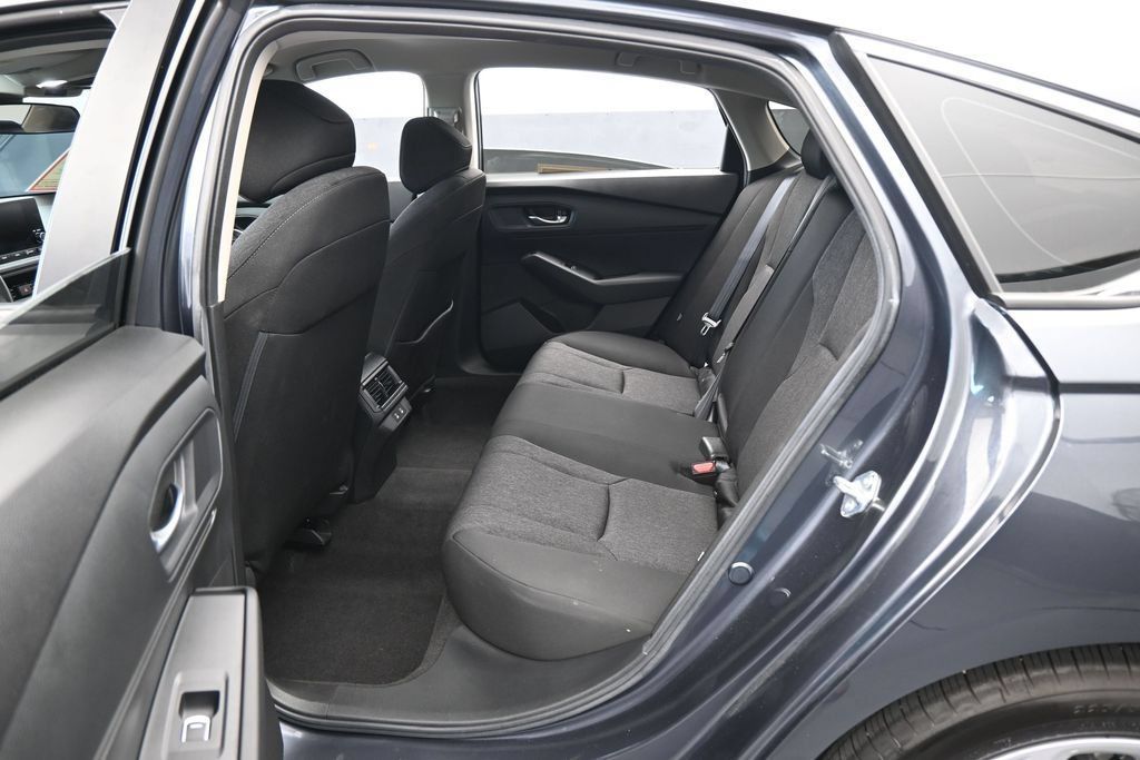 Used 2025 Honda Accord LX image 30