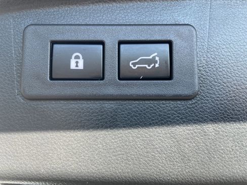 Used 2022 Subaru Outback Wilderness AWD/4WD image 17