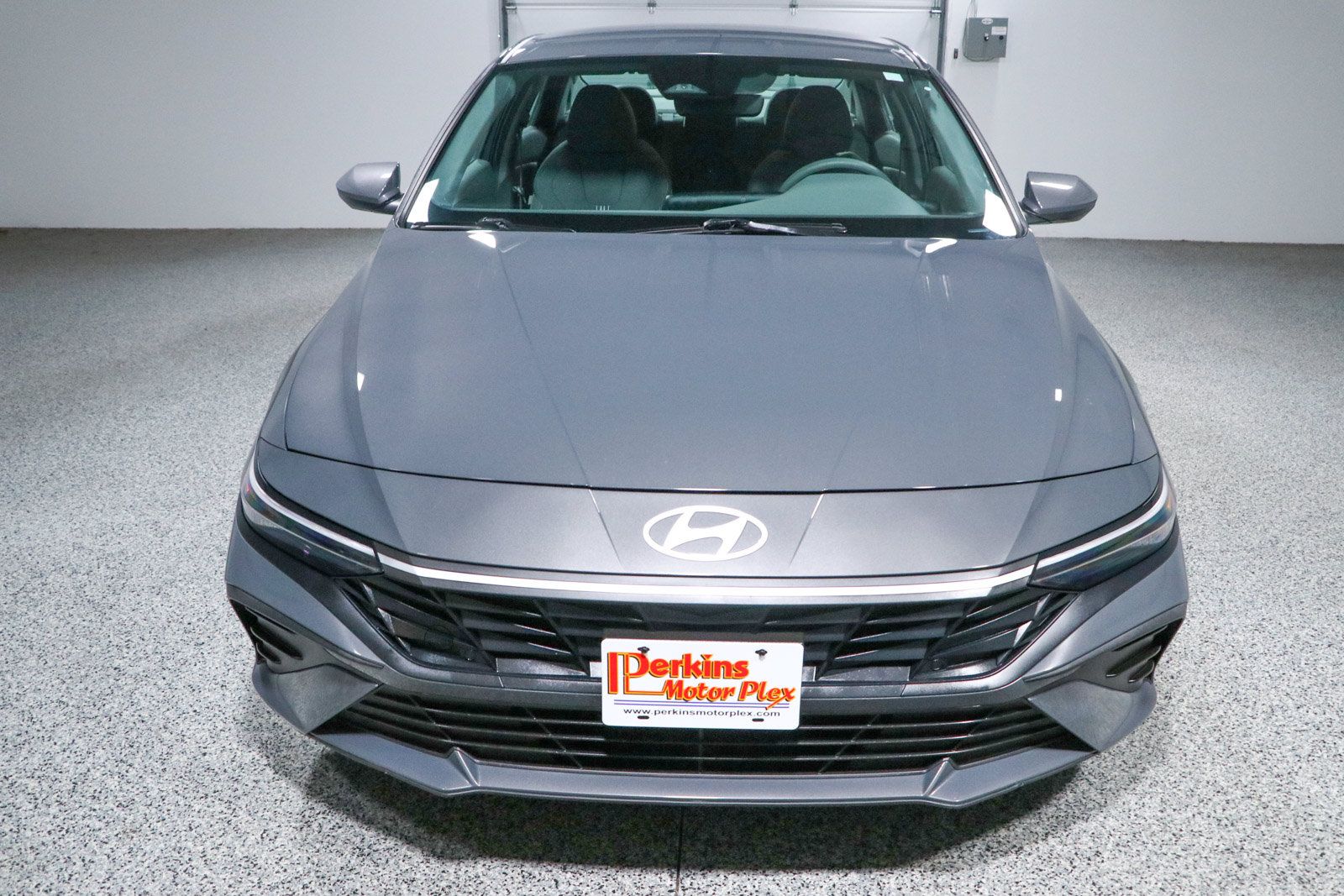 Used 2024 Hyundai Elantra SEL FWD image 4