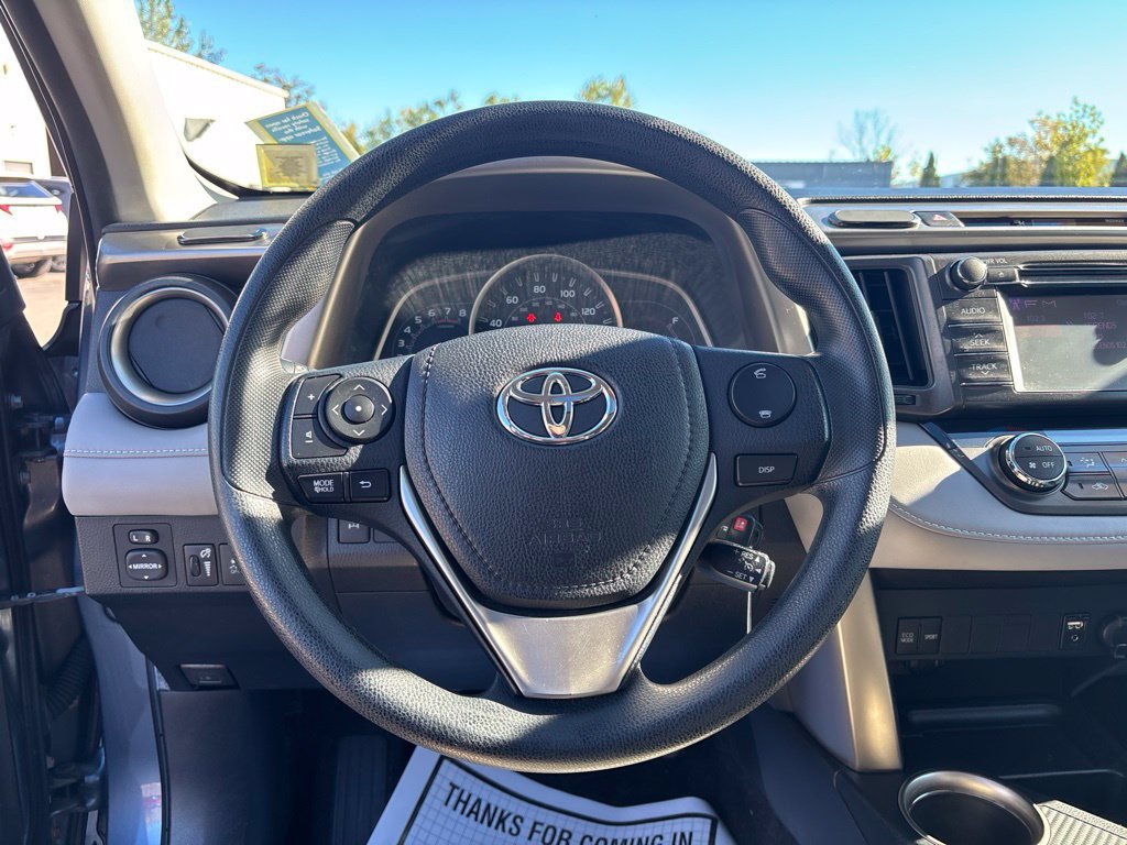 Used 2013 Toyota RAV4 XLE AWD/4WD image 24