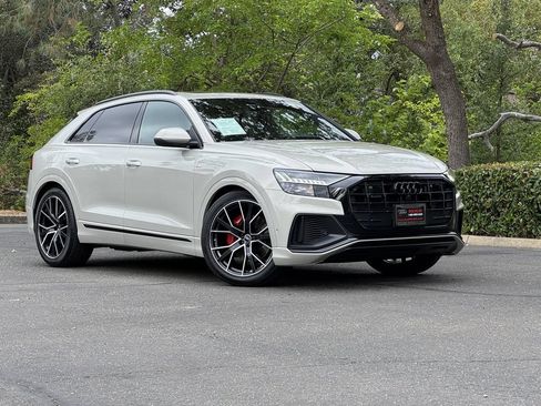 Certified 2023 Audi Q8 Prestige w/ Prestige Package AWD/4WD image 2