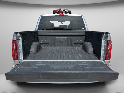 Used 2025 Ford F150 XLT w/ Equipment Group 301A Standard AWD/4WD image 15