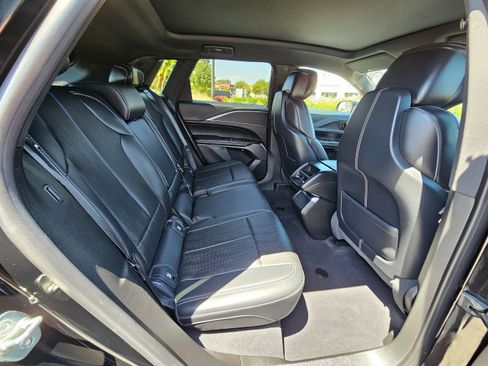 Used 2024 Cadillac Lyriq Luxury RWD image 27