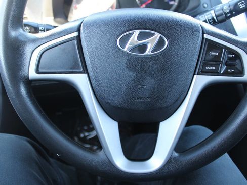 Used 2014 Hyundai Accent GS image 14