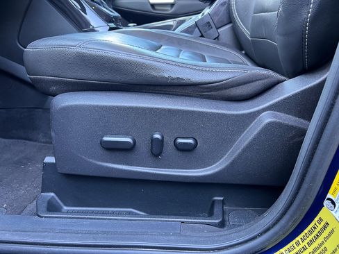 Used 2016 Ford Escape Titanium FWD image 18