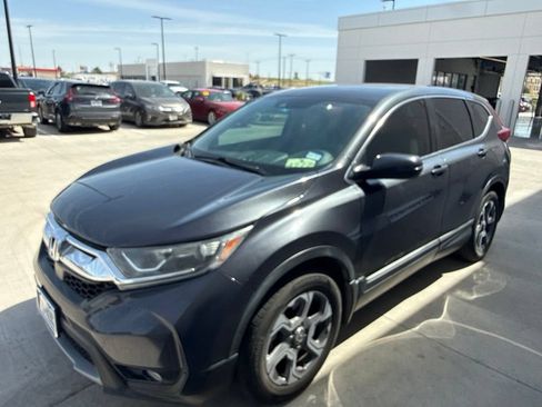 Used 2018 Honda CR-V EX image 1
