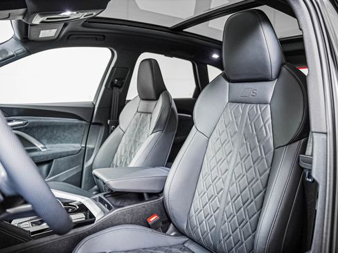 New 2026 Audi SQ5 Premium Plus AWD/4WD image 8