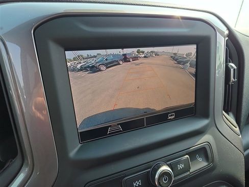 Certified 2022 Chevrolet Silverado 1500 Custom AWD/4WD image 20