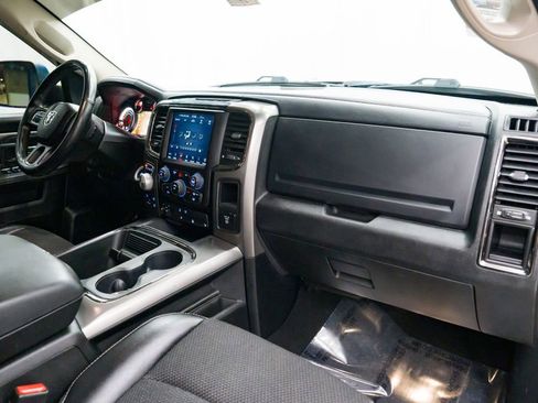 Used 2018 RAM 1500 Sport image 29