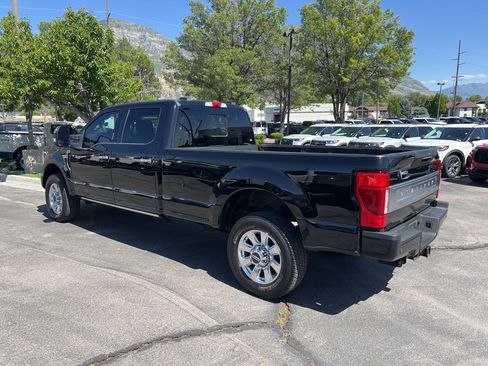 Used 2022 Ford F350 Platinum AWD/4WD image 12