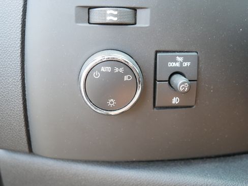 Used 2011 Chevrolet Silverado 1500 LT w/ All-Star Edition AWD/4WD image 22