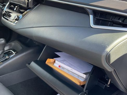 Used 2024 Toyota Corolla LE image 33