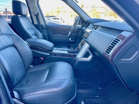 Used 2020 Land Rover Range Rover Long Wheelbase HSE image 15