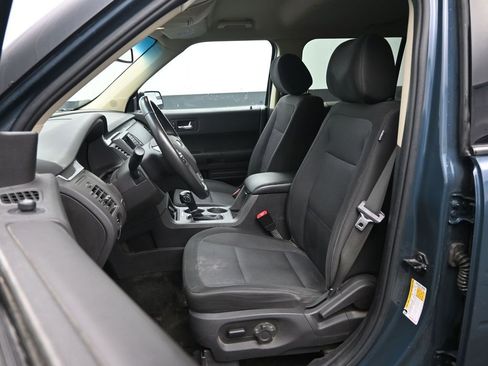 Used 2016 Ford Flex SE image 18