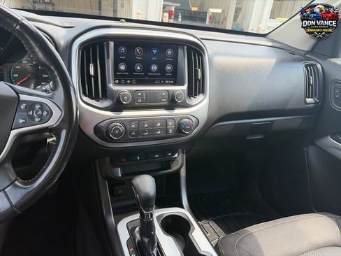 Used 2022 Chevrolet Colorado LT w/ LT Convenience Package RWD image 17