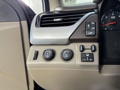 Used 2019 Chevrolet Tahoe Premier image 15