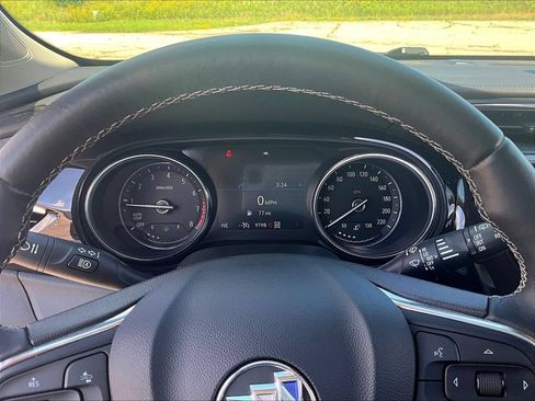 Used 2023 Buick Encore GX Preferred AWD/4WD image 15