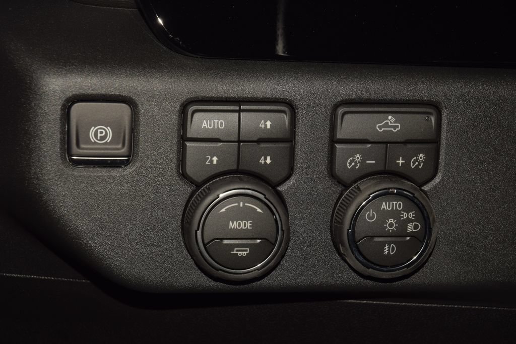 New 2026 Chevrolet Silverado 1500 RST w/ Z71 Off-Road Package AWD/4WD image 36