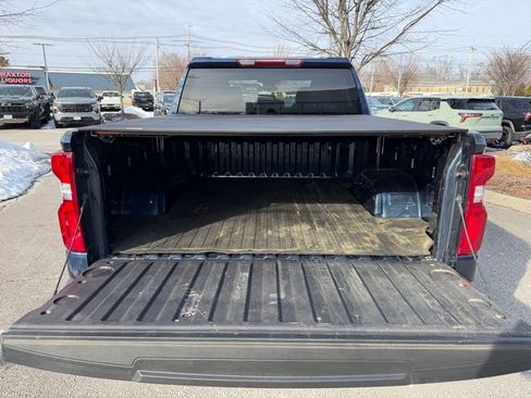 Used 2022 Chevrolet Silverado 1500 RST w/ Z71 Off-Road Package image 19