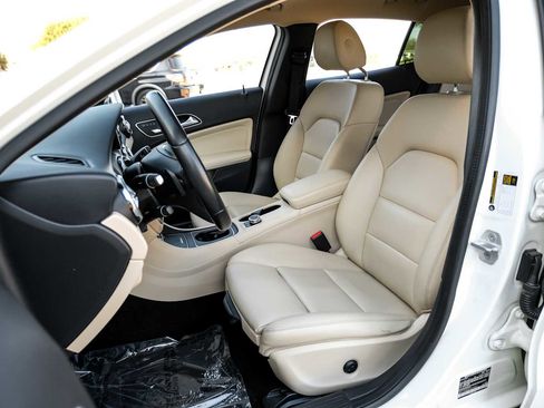 Used 2018 Mercedes-Benz GLA 250 GLA 250 image 29